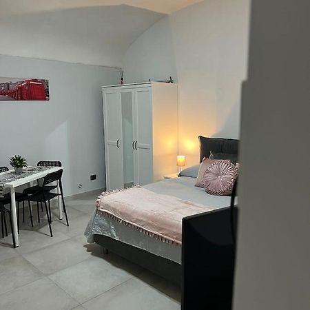 נאפולי Chiaia Home 23 מראה חיצוני תמונה